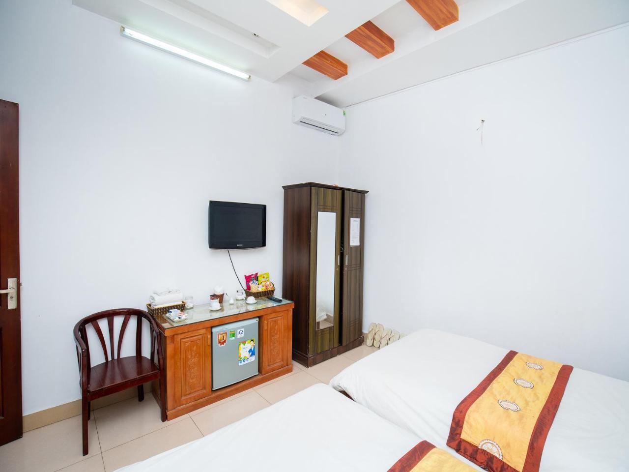 Phuong Dong Hotel Hanói Exterior foto
